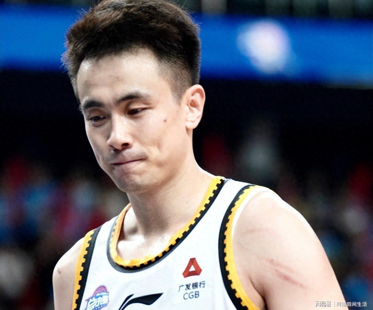 辽宁男篮逆转劲旅，赵继伟关键球本土奇兵10+5