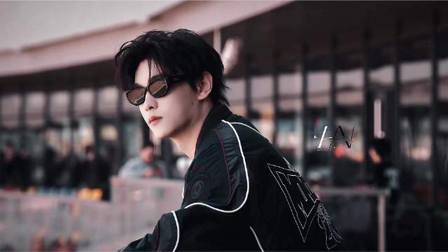 田栩宁胡一天亮相生图引关注