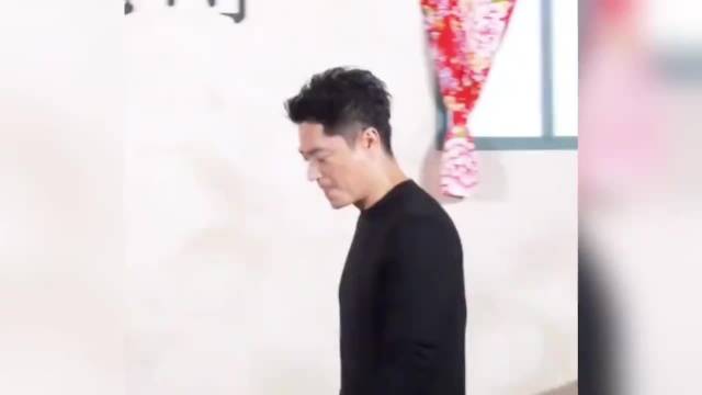 林心如9岁女儿身高140cm超同龄人，遗传父母长腿高颜值