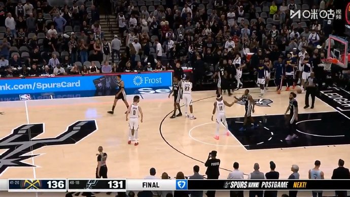 掘金队在落后20分的情况下，是如何实现逆转战胜马刺队的？