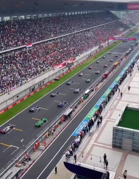 F1引擎轰鸣群雄逐鹿巅峰对决