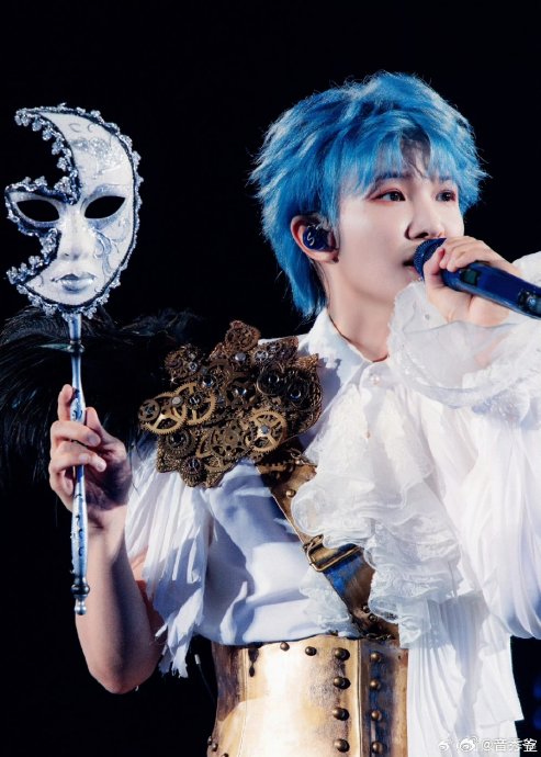 除了《三体》，周深还演唱过哪些知名科幻影视作品的主题曲？