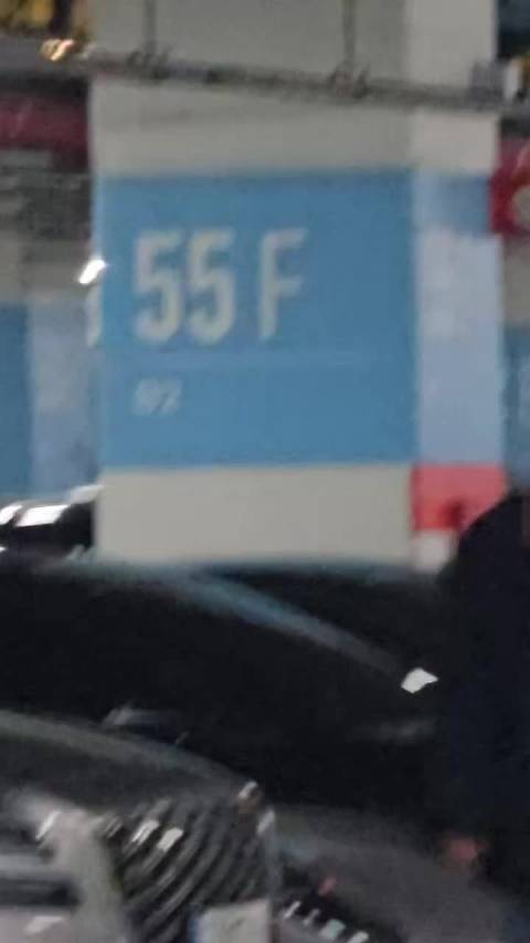 260313 宝剑出席李东辉主演电影《方法演技》首映礼饭拍路透