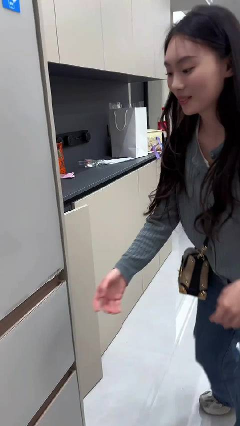 在冰箱里搞浪漫的人是天才