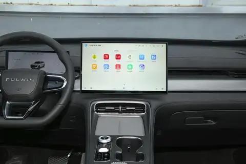 风云 T8 的座椅加热 / 通风 / 按摩功能,舒适感拉满