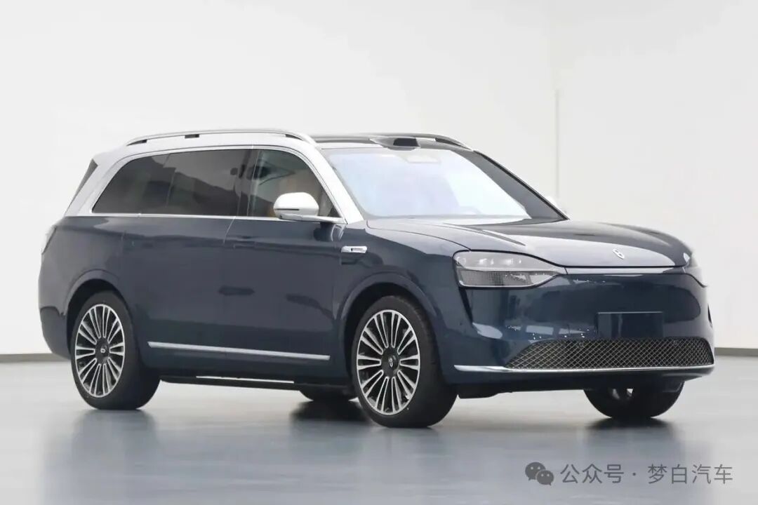 最新!插电混动车型保值率排名:问界M9登顶,理想L6、豹5上榜!