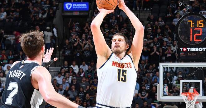 无文班少半边天！马刺领先17分被逆转 约基奇31+20大号三双太残暴