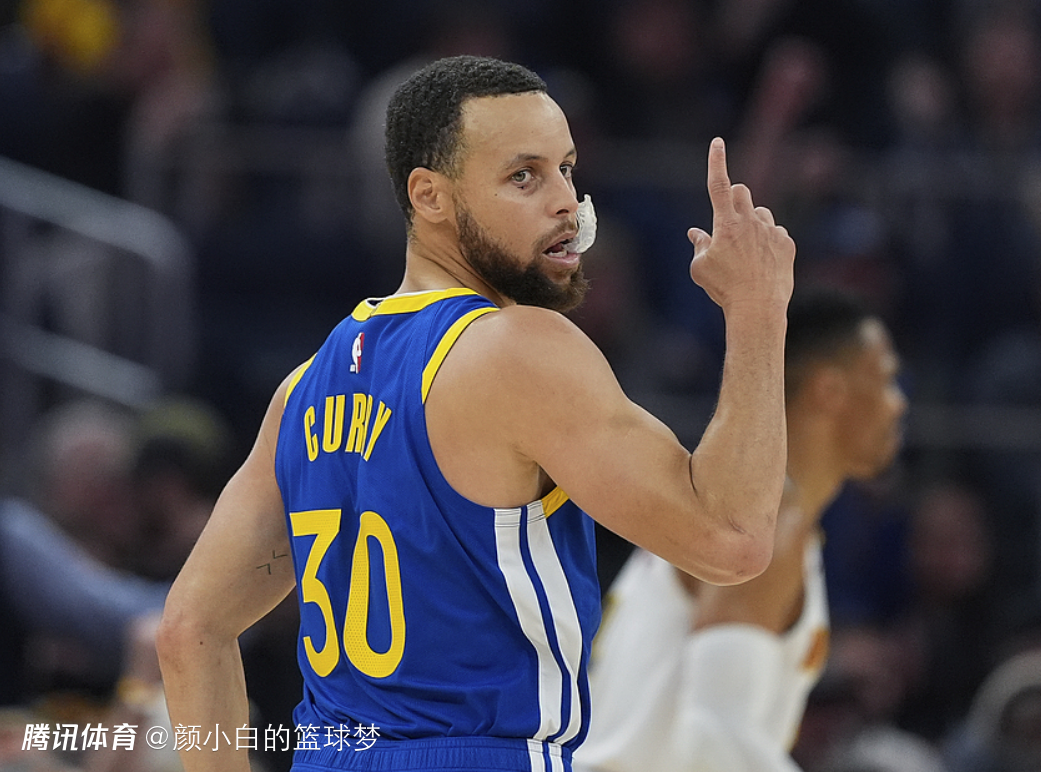 库里21中6+7失误终结7连胜:威少203次三双里程碑 勇士五矮吃瘪