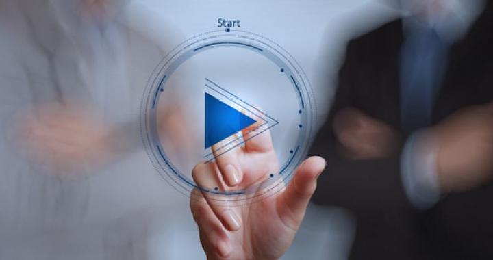 「长镜头」古偶剧《逐玉》引爆“数据泡沫”争议！双平台破万背后的爆款焦虑：长视频陷信任危机