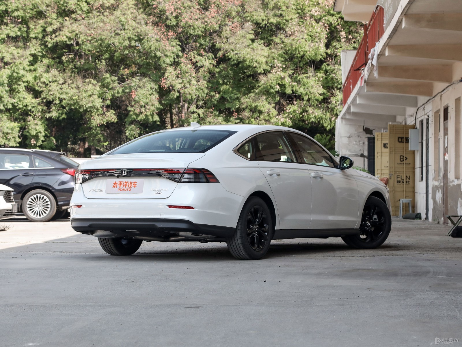 年轻人买雅阁:运动外观+智能座舱,潮酷之选