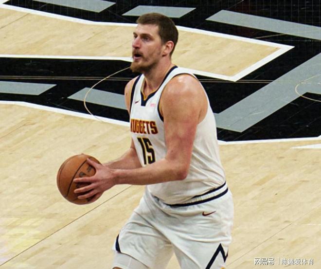 掘金20分大逆转马刺，双核70分，约基奇31+20+12