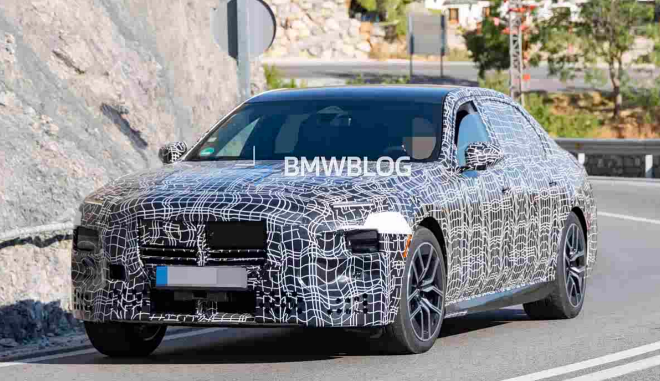 大鼻孔还在吗？宝马7系中期改款有什么变化？