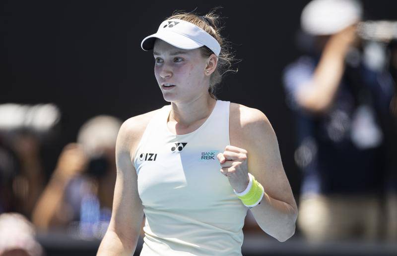 澳网-莱巴金娜携佩古拉进四强张帅逆转挺进女双半决赛