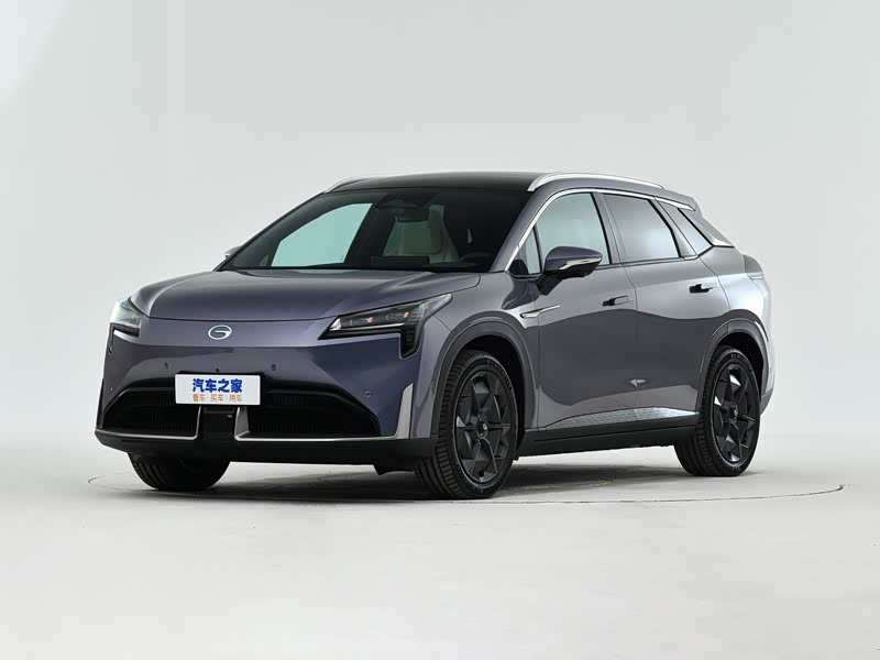 埃安yplus天幕与天窗大小相差多少