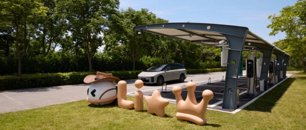 “三连盈”车企的千亿底牌