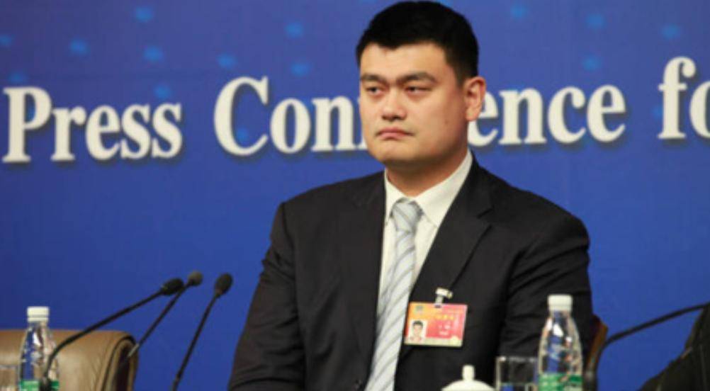 姚明满45岁正式领NBA养老金:每年2.2万美元50岁3.3万62岁18万_球员_赛季_收入