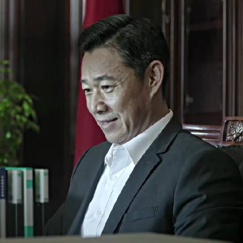 “这一刻，田国富终于明白了老书记有多善良”