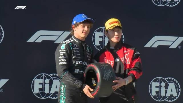 林孝埈为F1新星安东内利颁杆位小轮胎
