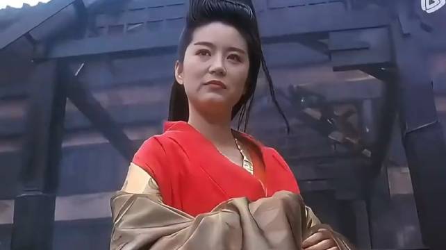 林青霞这段可以封神了，动作的媚和眼神的狠够别人学一辈子