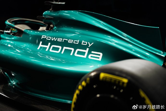 2026赛季F1赛车在动力单元和空气动力学方面有哪些重大技术革新？