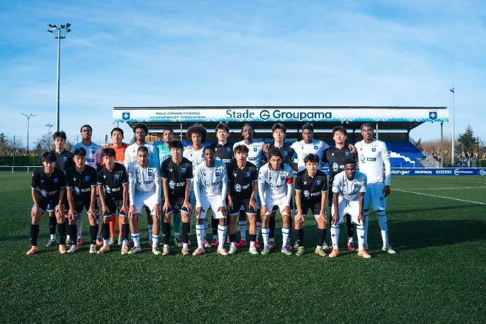 国内训练和比赛模式如何导致了李盈莹等运动员的伤病隐患？