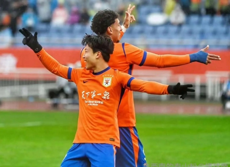 1-2！北京国安再输山东泰山稀松平常，吴曦受伤，下轮拿申花撒气