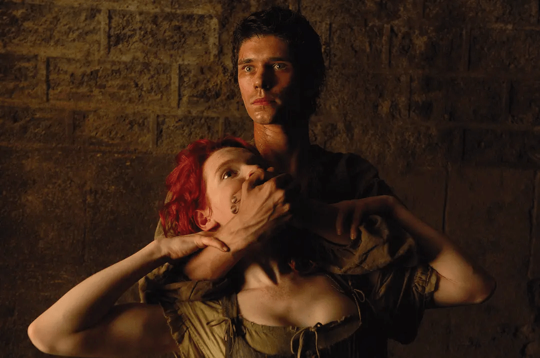 电影《香水》:连杀13名少女制成绝世香水,剧情诡异_格雷诺耶_气味_行为