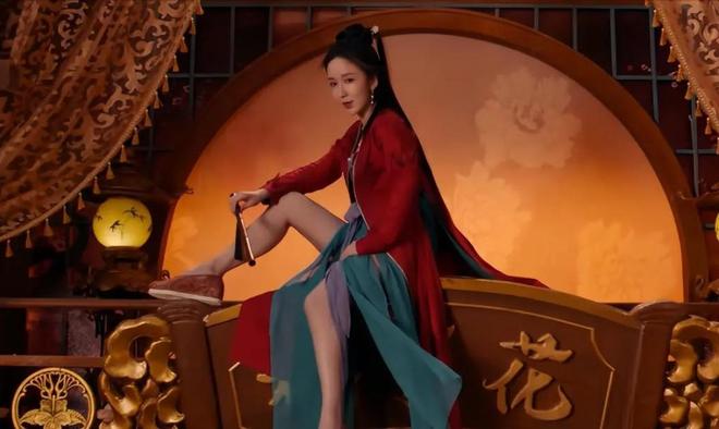 娄艺潇新片尺度大惹争议:胡一菲滤镜不保,35岁脸肿剧扑太尴尬?韩栋陈赫霍建华薛之谦华语音乐实力派演员_订阅