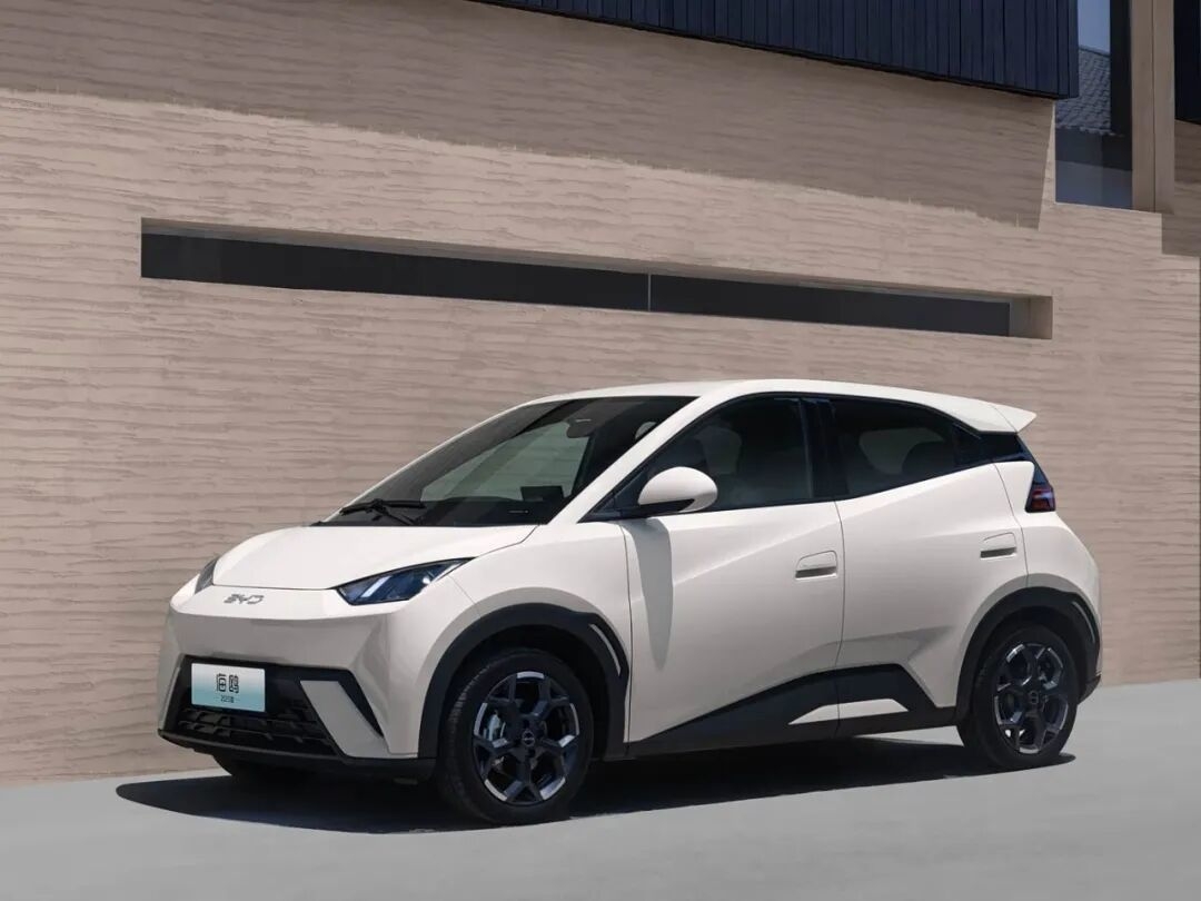 2025年销量TOP5轿车都在这了,家用闭眼挑错不了! | BitAuto