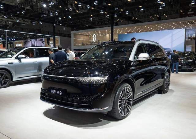 主流插混车保值出炉：问界M9排第一，坦克三款车上榜