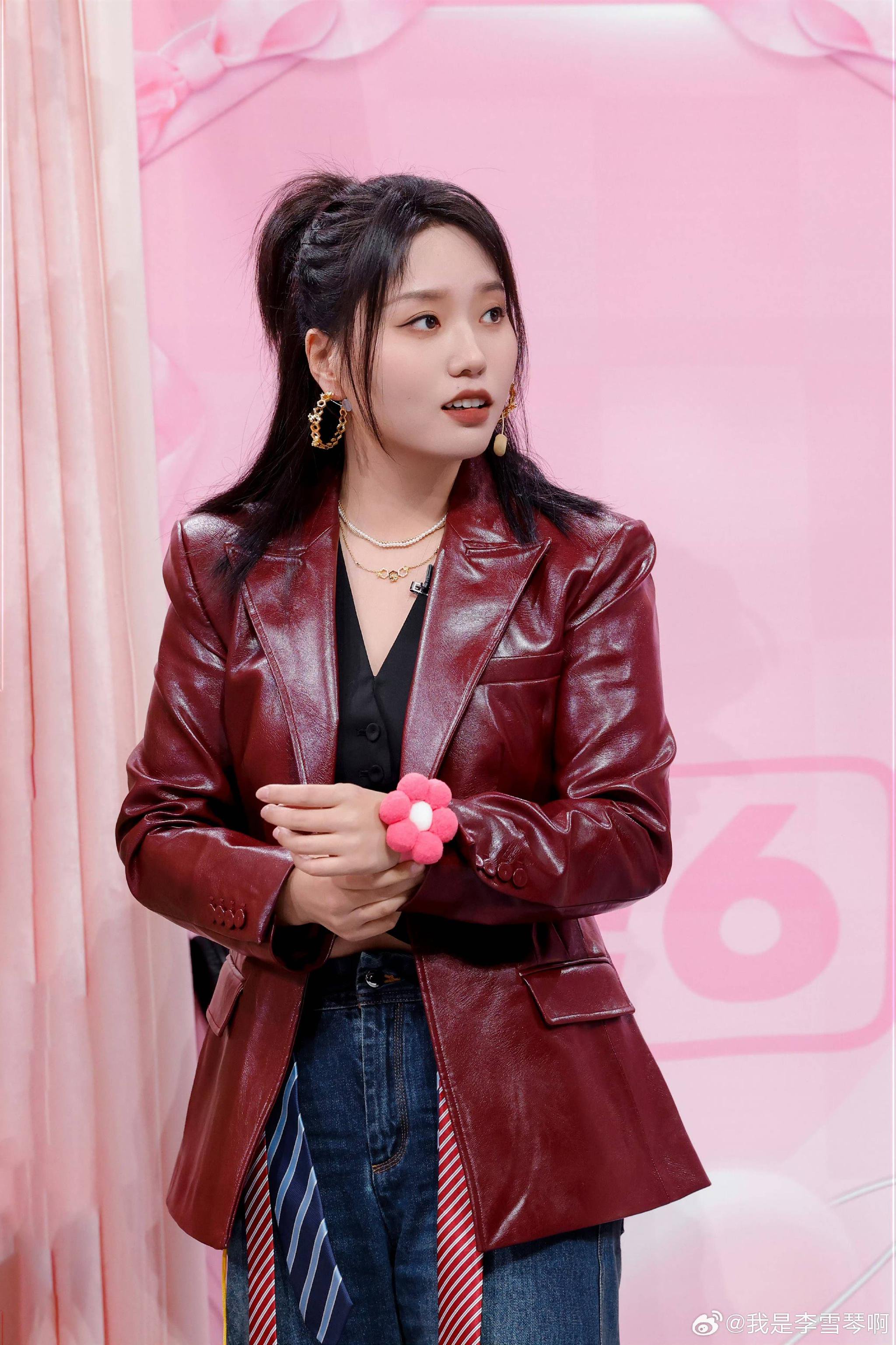 好六街新年盲盒甜炸！娜扎李雪琴选“心动模特”，丁程鑫侯明昊卷疯了！