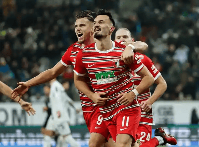 德甲周六014深度解析:多特蒙德VS奥格斯堡 大黄蜂主场冲冠，核心球员定生死