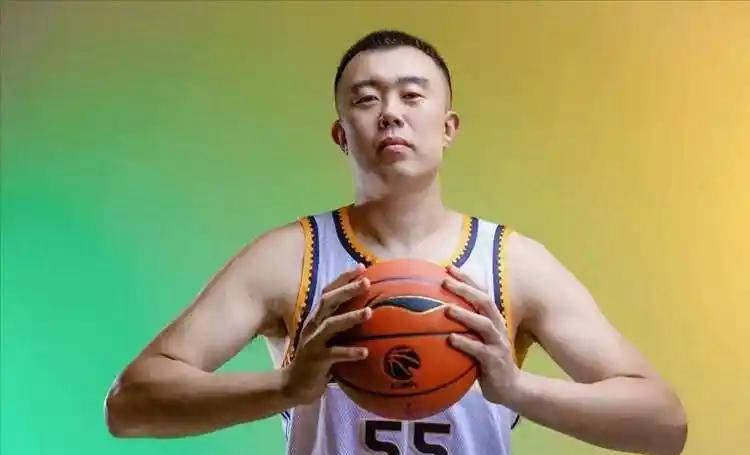 杨鸣未发祝福并非不和，执教全运会是原因