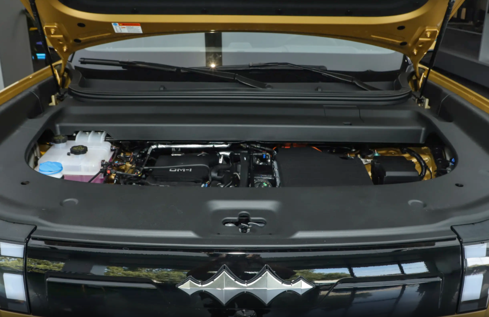 买硬派C级SUV，续航还要扎实些，选方程豹钛7合适吗？