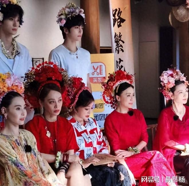 《一路繁花2》收官后迎人气大洗牌,刘晓庆进不了前4,她断层第一张柏芝刘嘉玲何赛飞电视剧品质盛典_订阅