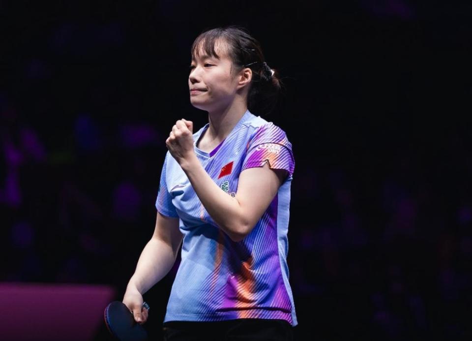 单局1-11完败！石洵瑶2-4张本美和，女单四强出炉中日分庭抗礼！