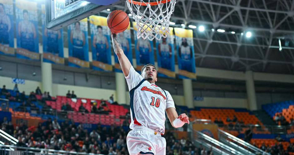 广东宏远迎战深圳男篮，杜锋可能遭遇四连败，崔永熙预计首秀，央视全程直播