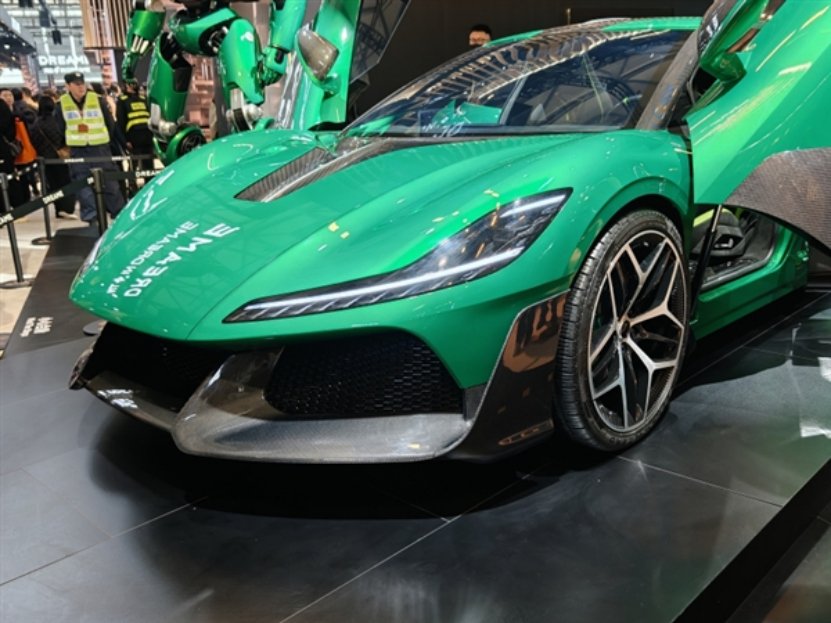 追觅首款SUV概念车Nebula Next 01X亮相！