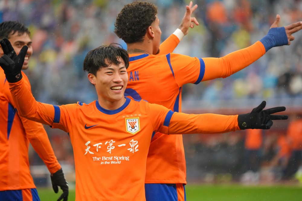 泰山队2连胜后积分归零升至第4，国安-2分，申花-6分