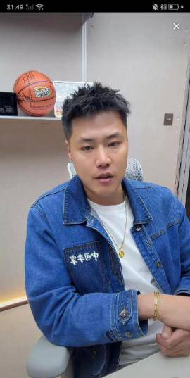 辞职辽宁男篮15天，杨鸣闪电再就业，新赛道已经开挂，让整个体育界刮目相看_解说_辽宁队_NBA