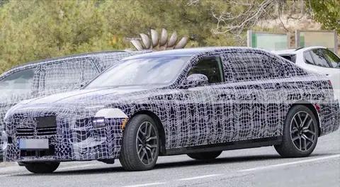 宝马7系改款了,L3系统却没了,车企开始怕担责了