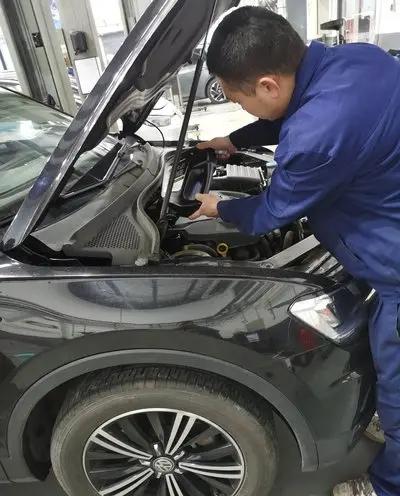 用车3年｜第一次全程跟进车辆保养，这些细节真的藏不住！