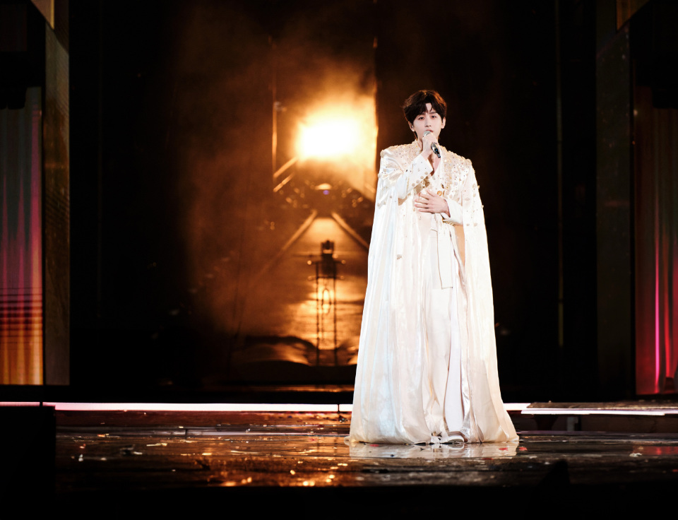 湖南卫视2025跨年晚会,红人顶流齐聚一堂,每对CP都很好嗑