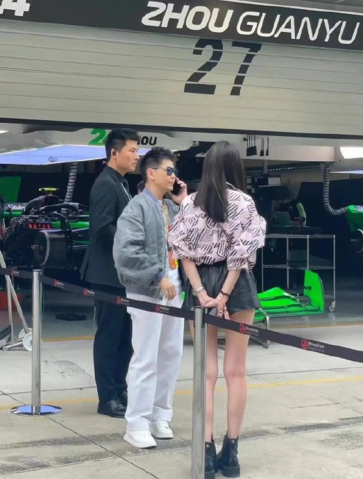 F1赛事近年来为何频频吸引如林志颖、吴彦祖这样的明星艺人参与？