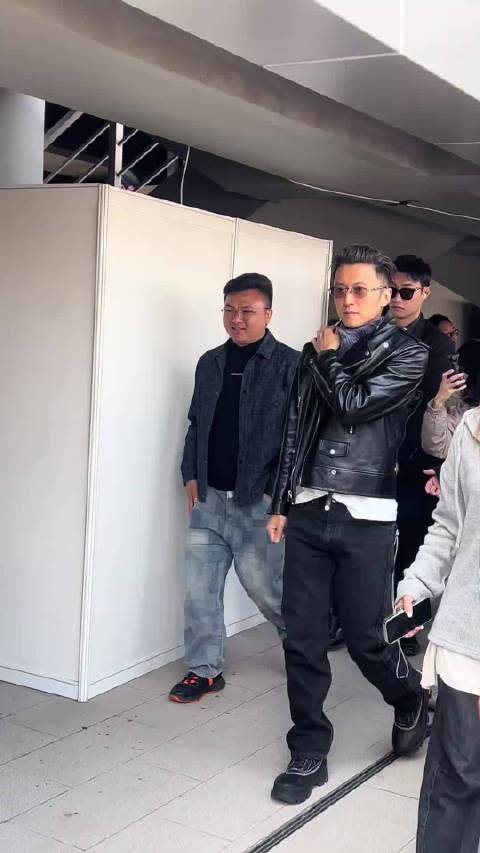 谢霆锋携锋味团队合作F1，VIP观赛区人气碾压众星