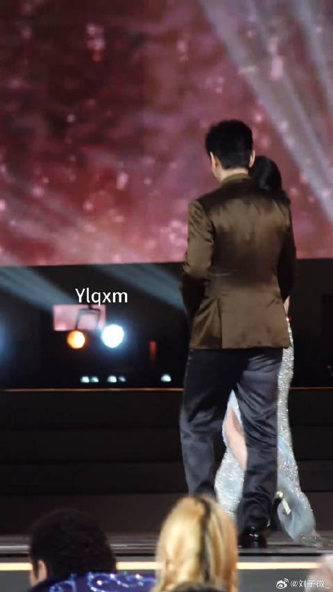 黄晓明 “许文强”“冯程程”跨年代的上海滩cp同框微博VC计划