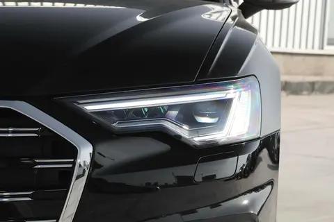 奥迪A6L vs 奔驰E级 vs 宝马5系:车灯技术大比拼