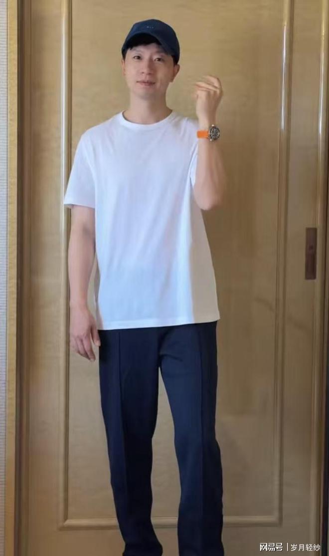 马龙F1变装亮相皮衣牛仔酷炫，关晓彤大长腿吸睛