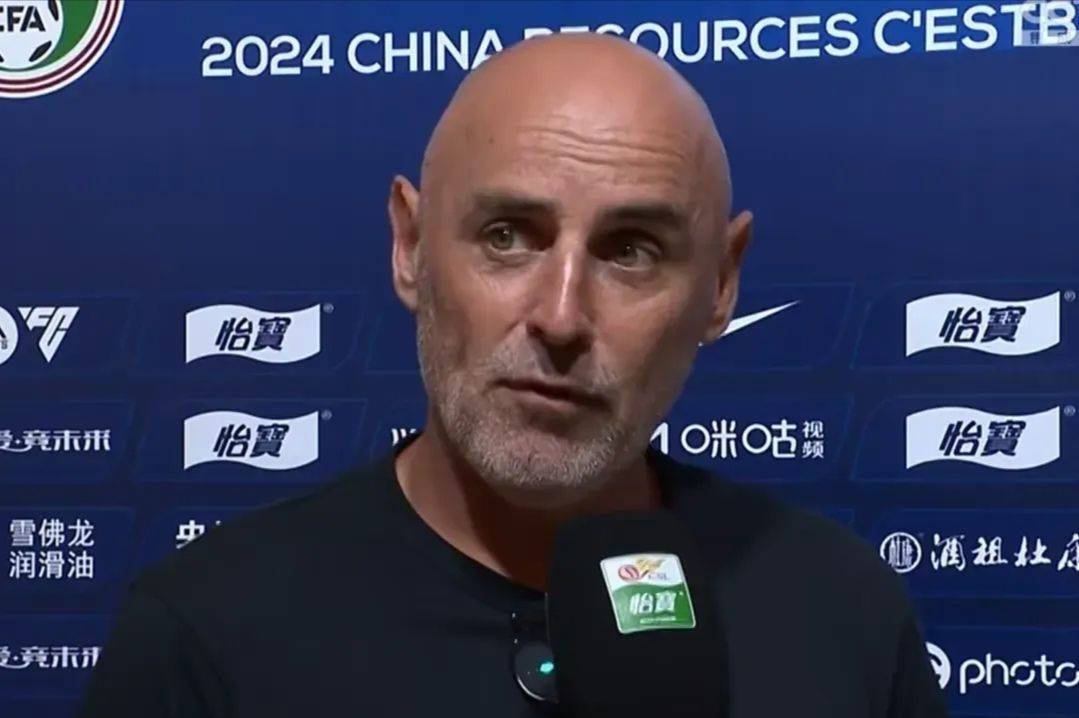 海港4-1西海岸！比赢球更可怕的是穆斯卡特:重点表扬了武磊