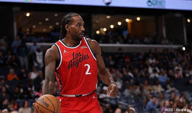 威少三双率国王爆冷胜快船，小卡伤退砍31+6